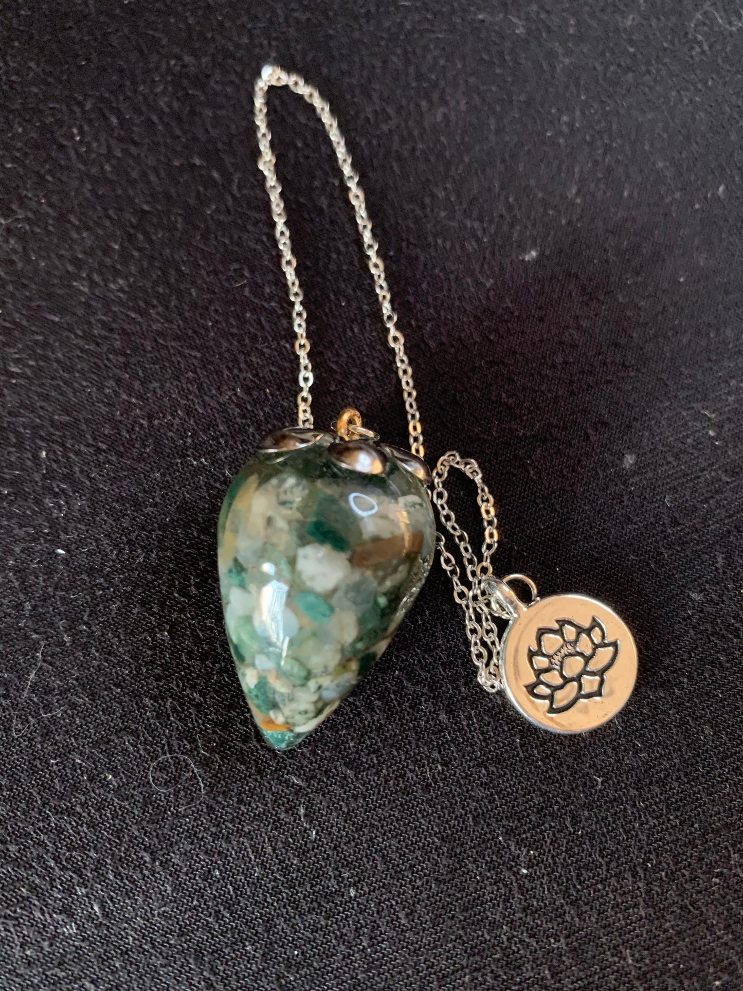 Pendule en Agate Mousse