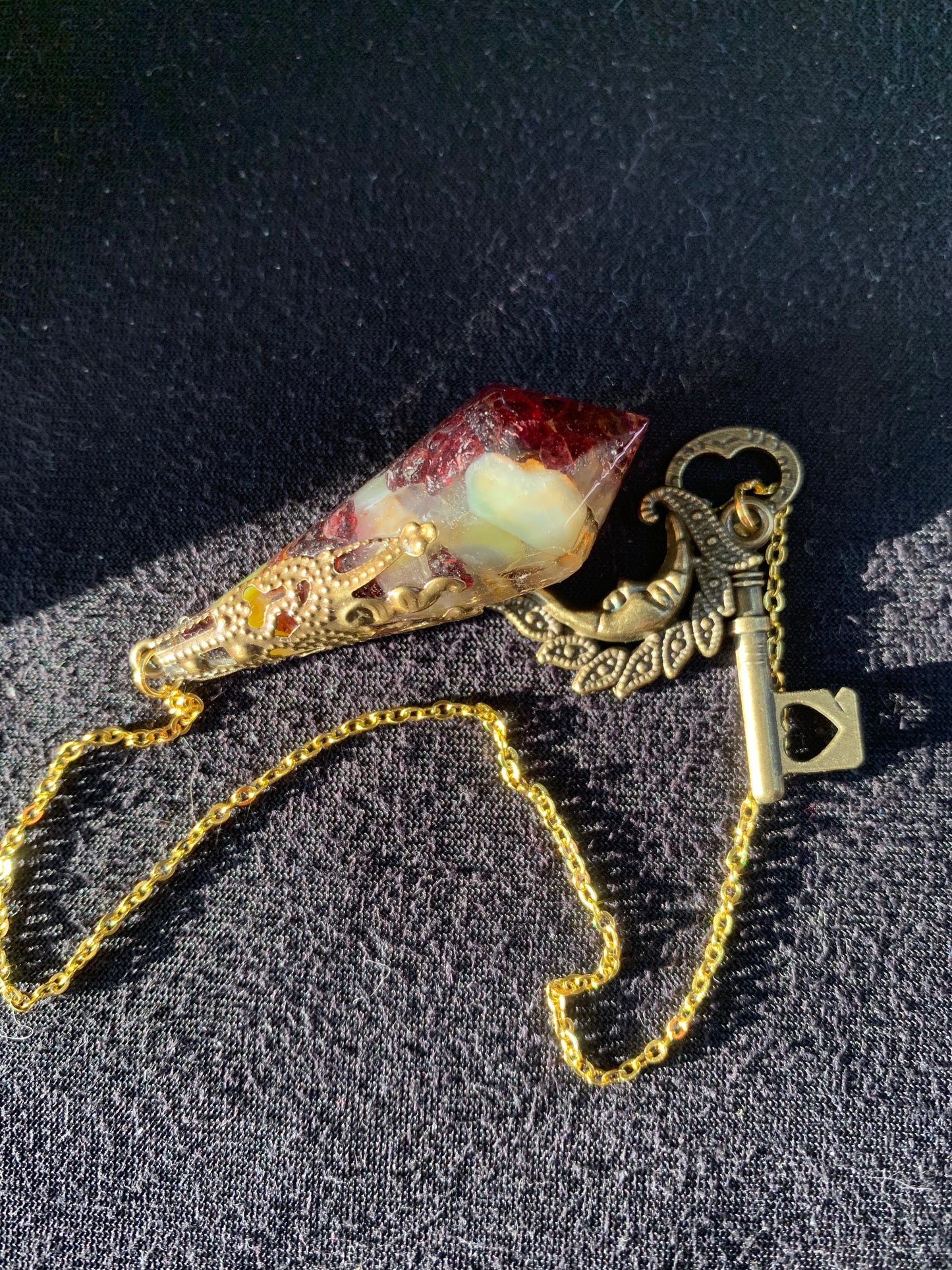 Pendule en Grenat et Agate Jaune
