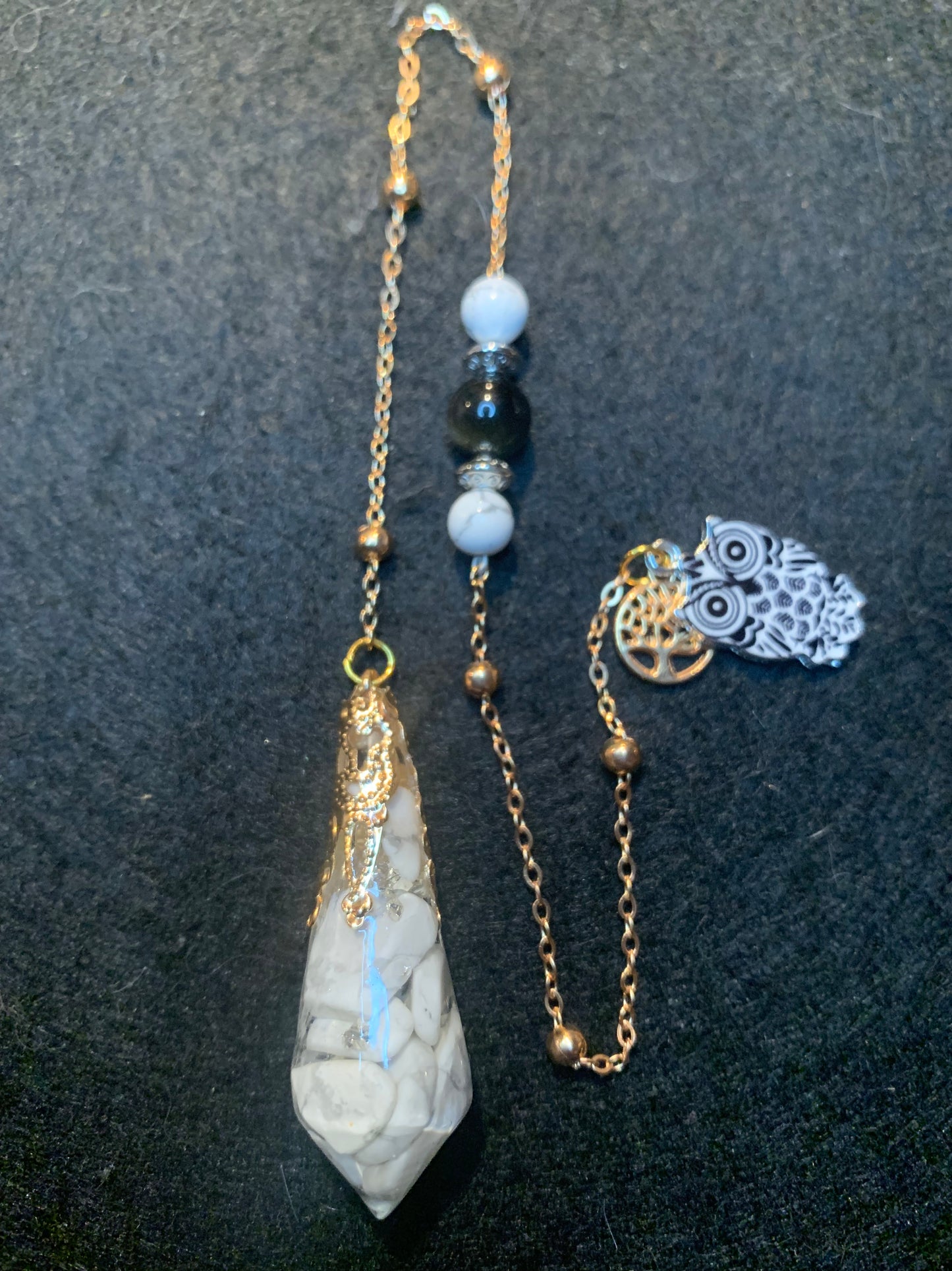 Pendule en Howlite et Obsidienne Noire