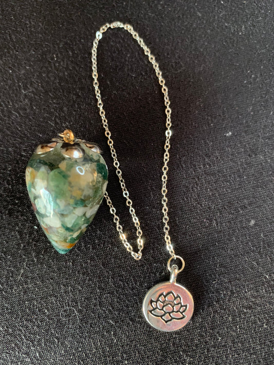 Pendule en Agate Mousse