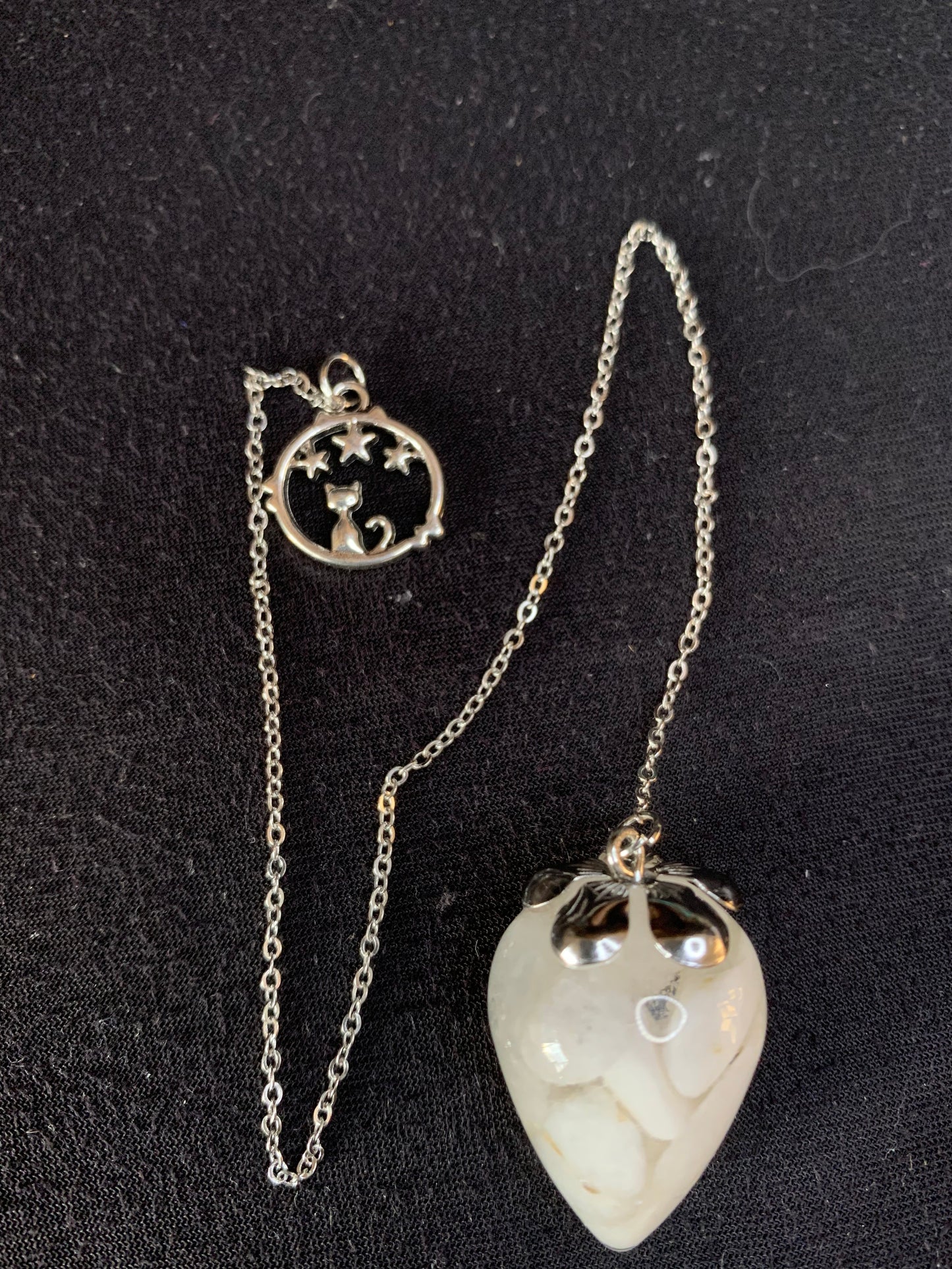Pendule en Pierre de Lune