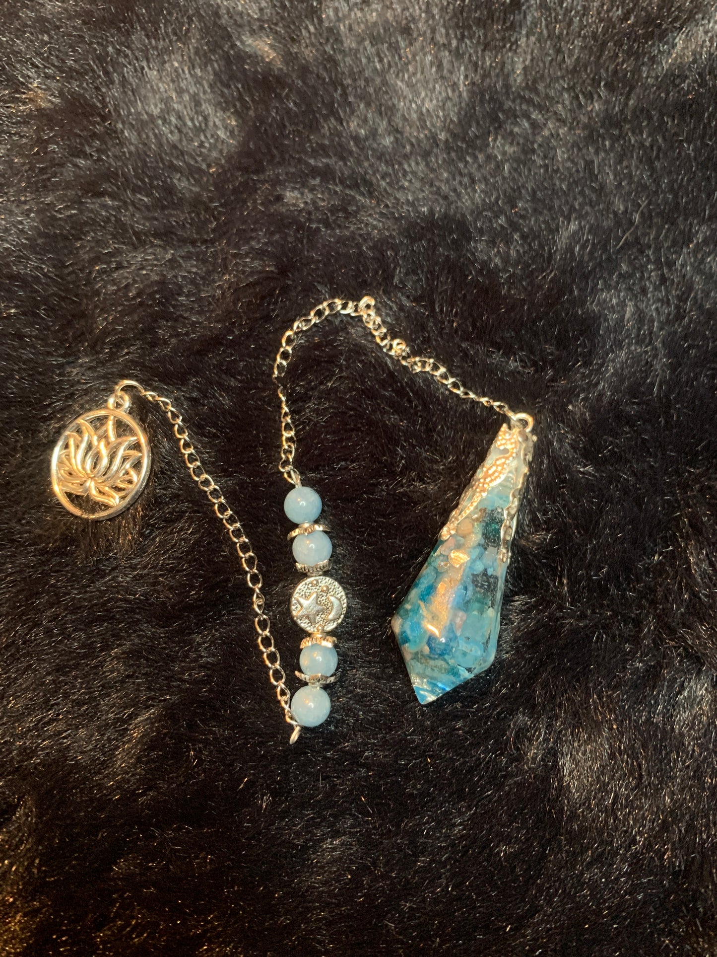 Pendules enchantés apatite,calcédoine