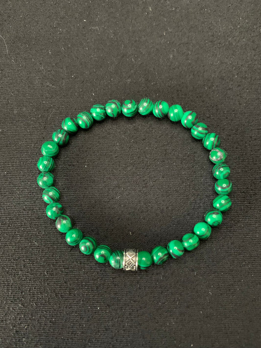Malachite 17 centimètres, 0,6 mm.
