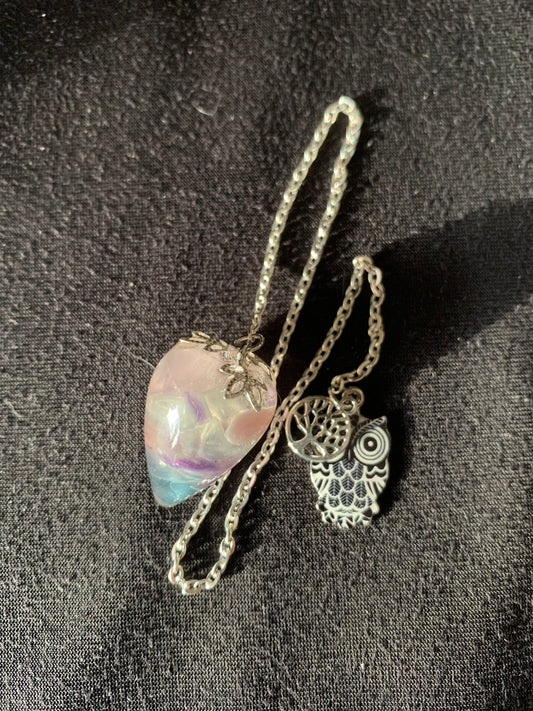 Pendule en Fluorite : Clarté, Protection et Élévation Spirituelle