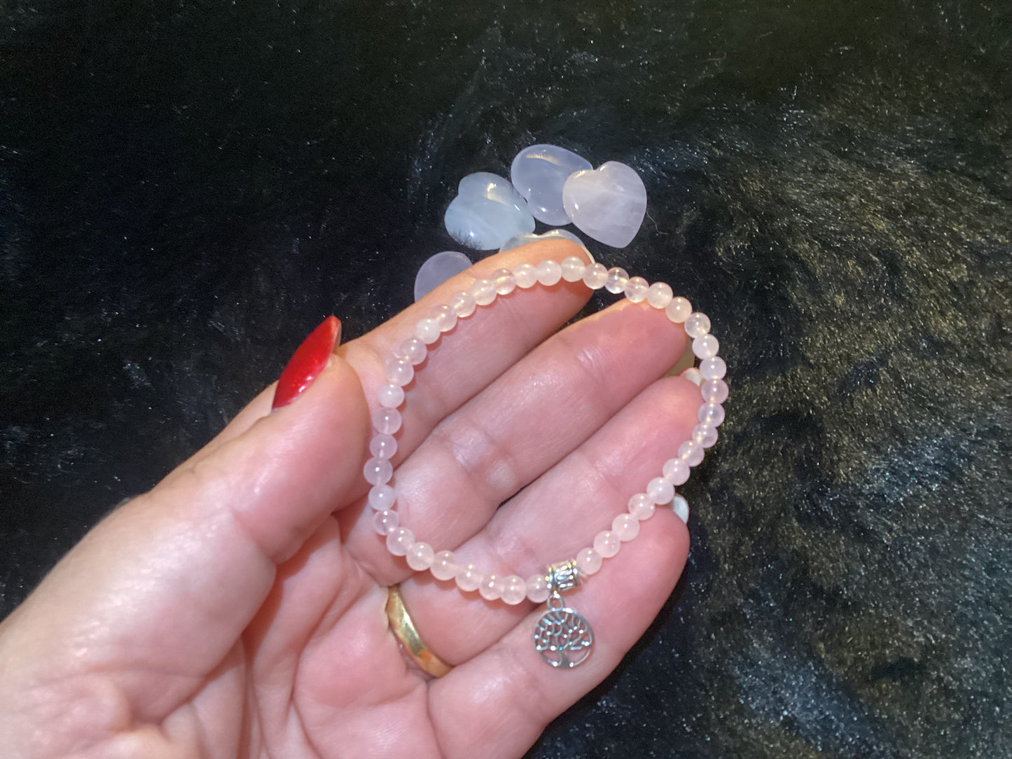 Quartz rose 16 cm, avec des perles de 0,4 mm,