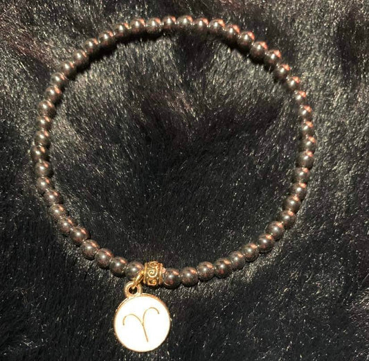 Bélier avec l’hématite