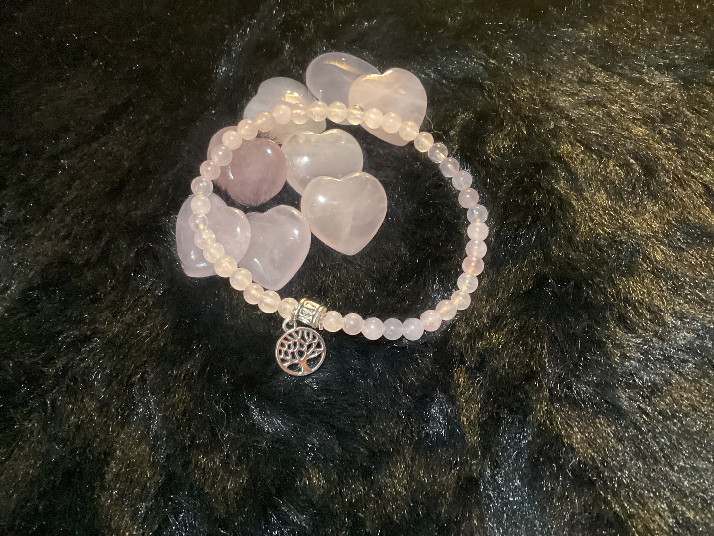 Quartz rose 16 cm, avec des perles de 0,4 mm,