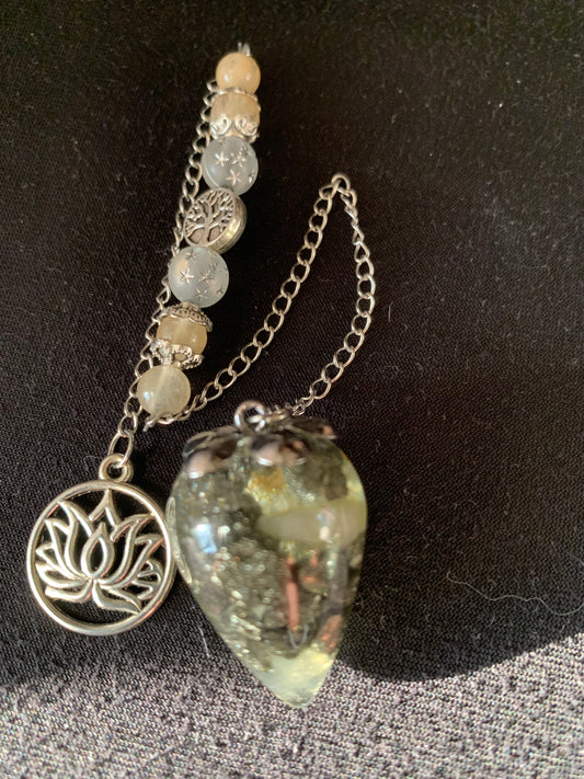Pendule en Citrine et Pyrite, avec sa chaîne en Citrine